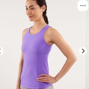 Lululemon Yoga Active Tank Top with shelf bra - size 8